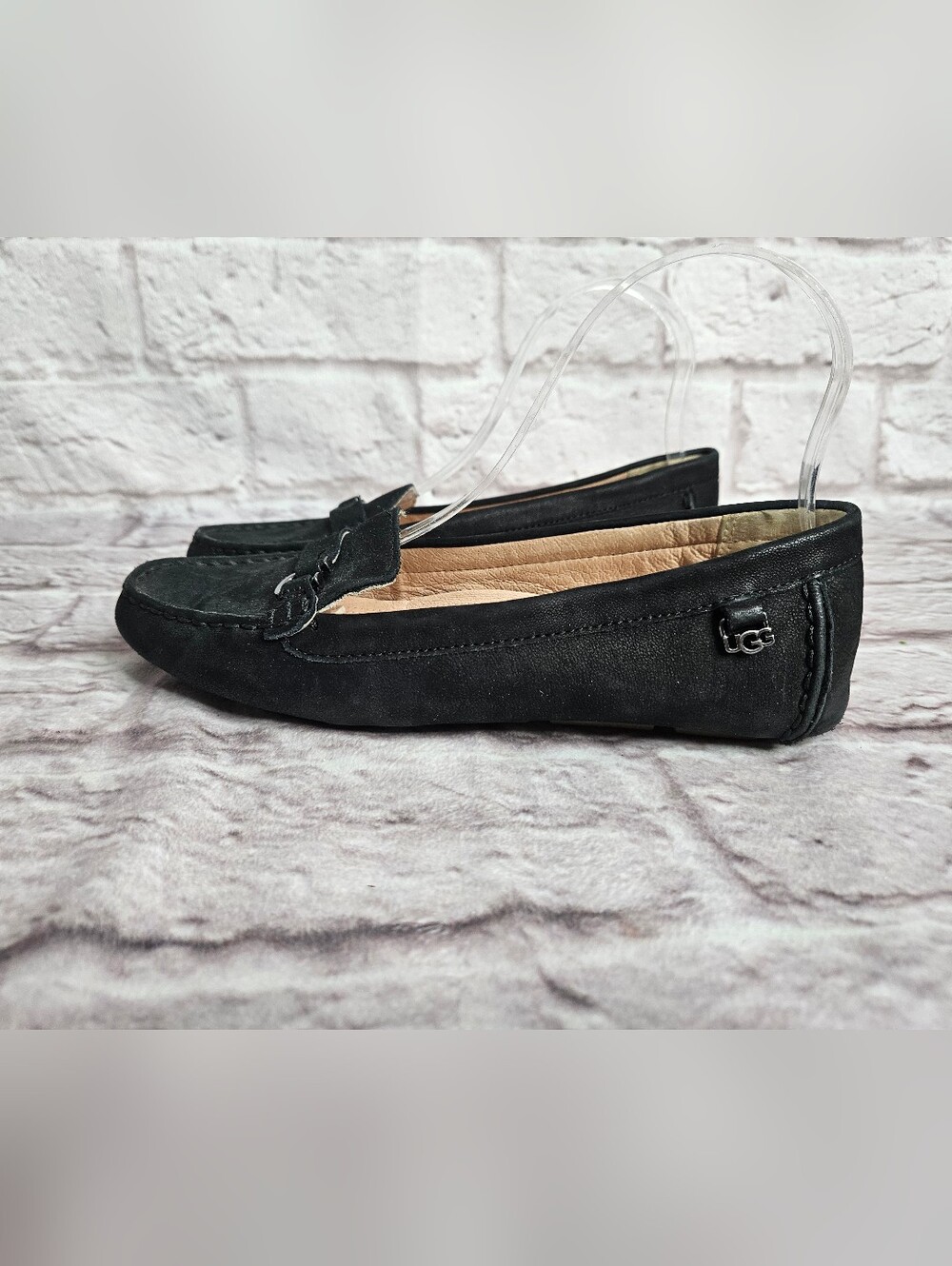 Ugg Loafers Womens Size 7.5 Black
